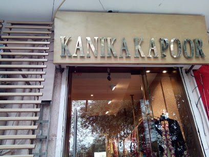 Kanika kapoor is famous boutique in shahpur jat
